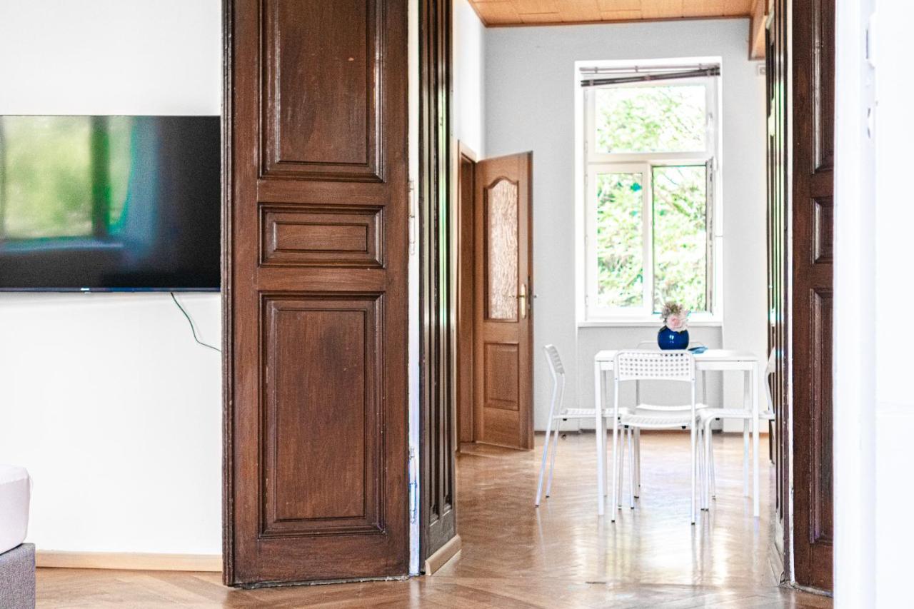 4 Great Apartment Akh - Ideal For Groups Of 19 Viena Exterior foto