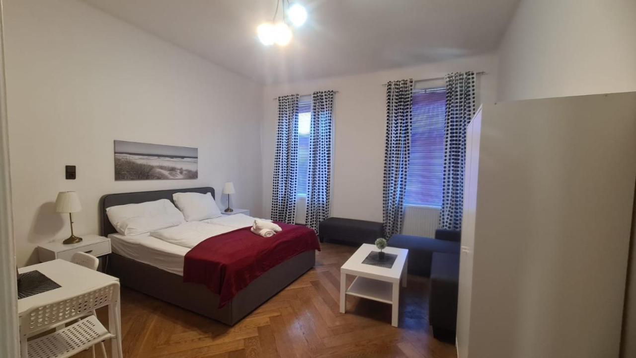 4 Great Apartment Akh - Ideal For Groups Of 19 Viena Exterior foto