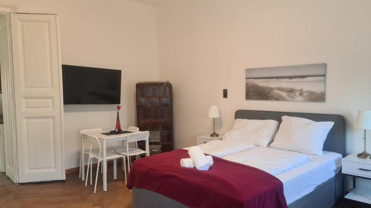 4 Great Apartment Akh - Ideal For Groups Of 19 Viena Exterior foto