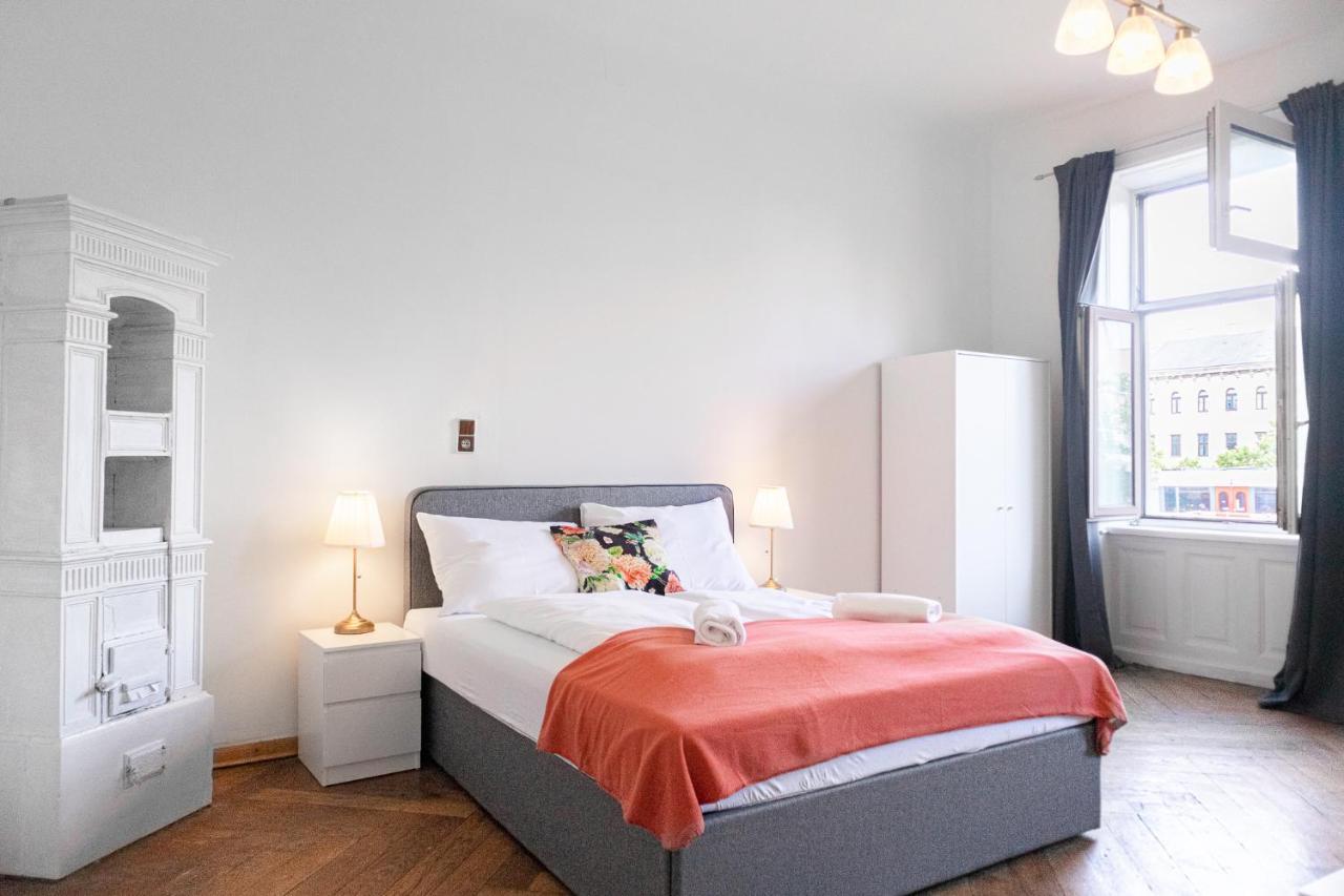4 Great Apartment Akh - Ideal For Groups Of 19 Viena Exterior foto