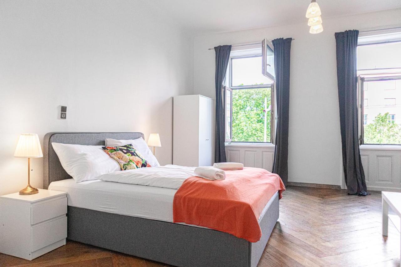4 Great Apartment Akh - Ideal For Groups Of 19 Viena Exterior foto